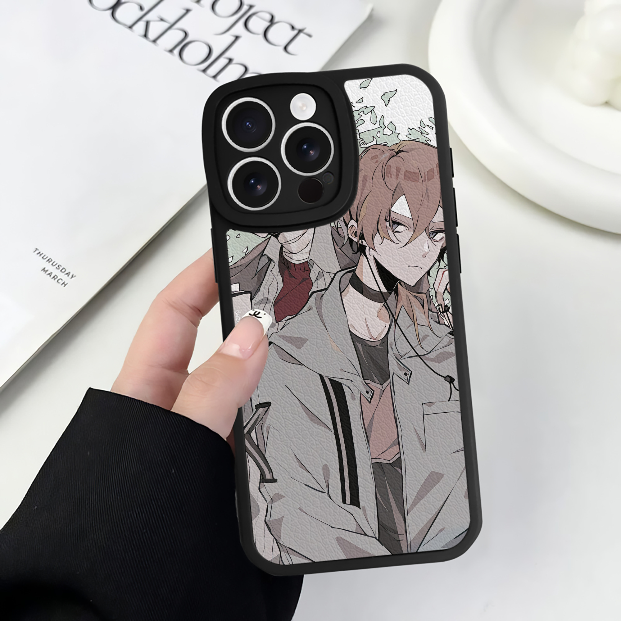 （画像用） 文豪ストレイドッグス Bungo Stray Dogs 【iPhone 16シリーズ対応】シリコンスマホケース（レザー調） 材質：シリコン